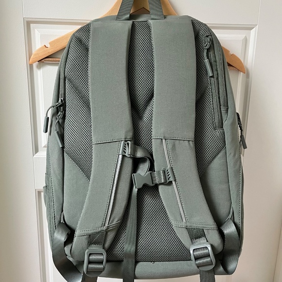 FWD Pleated 18L Backpack - Picture 7 of 10